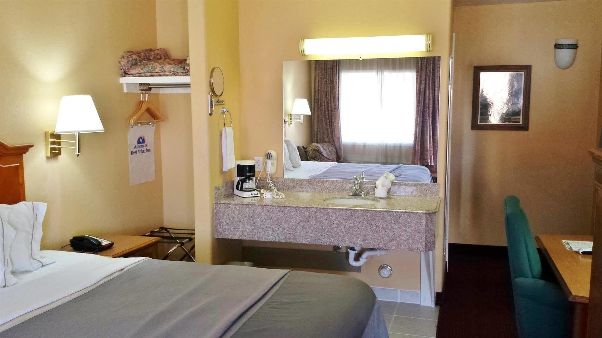 Motel Baymont By Wyndham Socorro Esterno foto